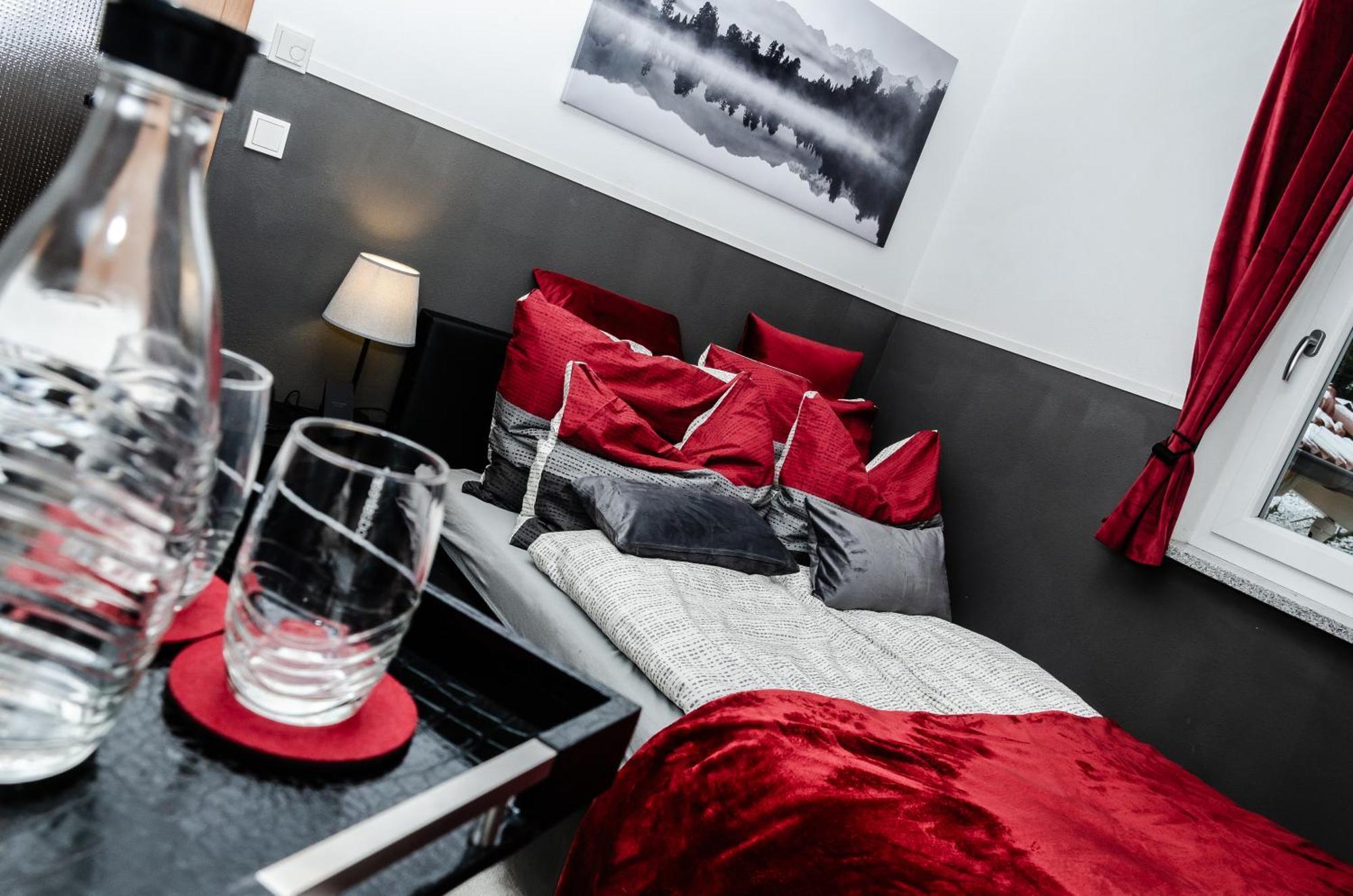 5 Sterne Centurion Ferienhaus Villa 2 Pools 86 Zoll Tv Aldersbach Экстерьер фото