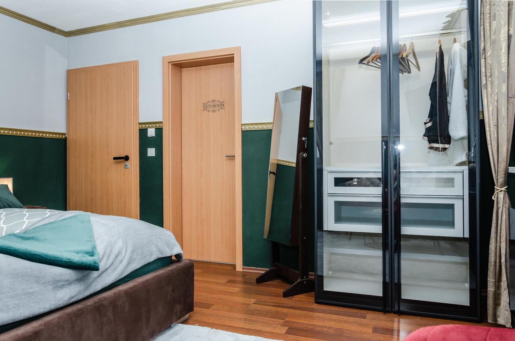 5 Sterne Centurion Ferienhaus Villa 2 Pools 86 Zoll Tv Aldersbach Экстерьер фото