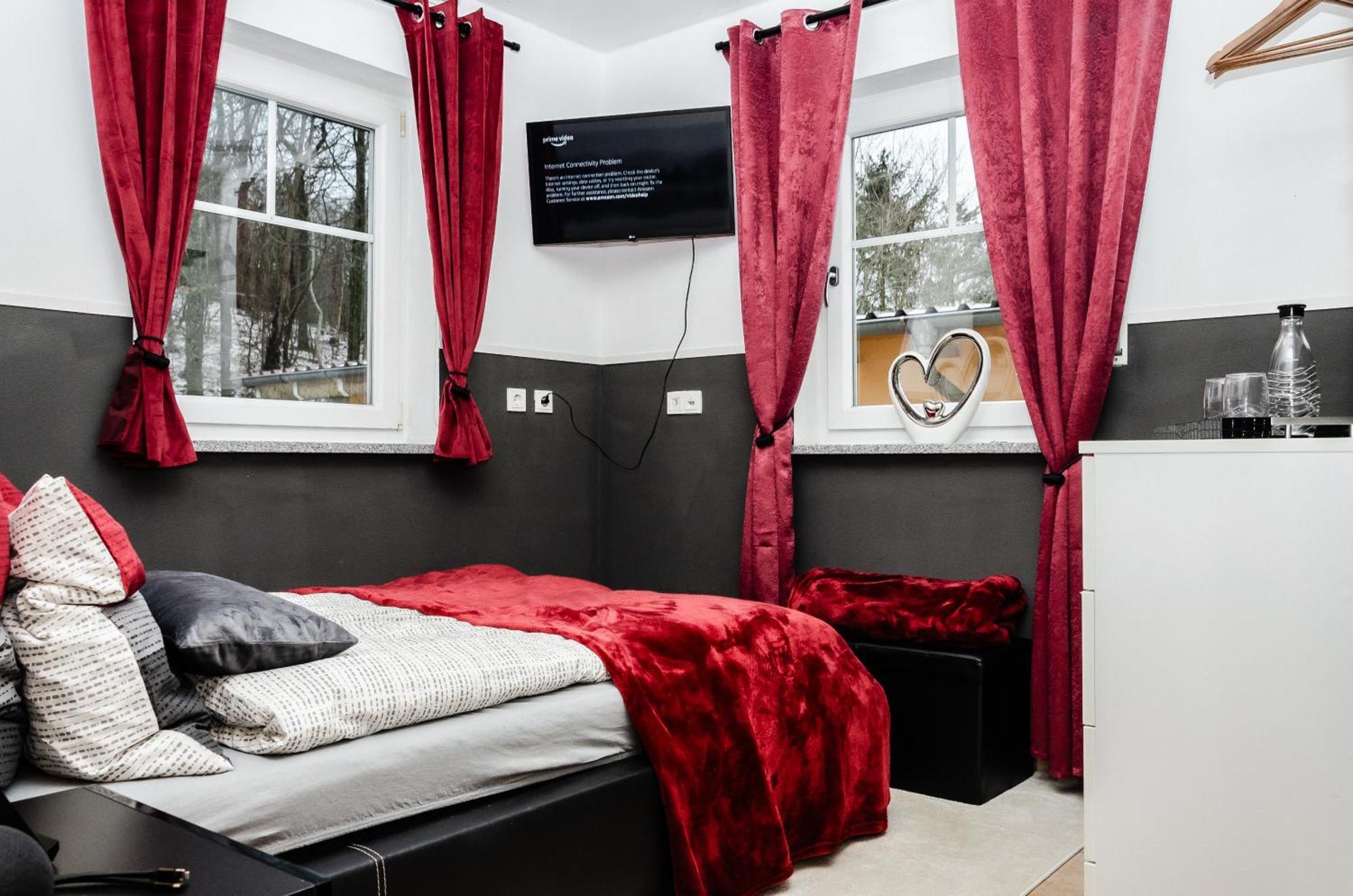 5 Sterne Centurion Ferienhaus Villa 2 Pools 86 Zoll Tv Aldersbach Экстерьер фото
